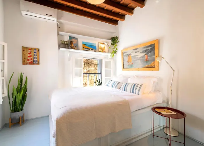 Layla Blu In The Medieval Town *