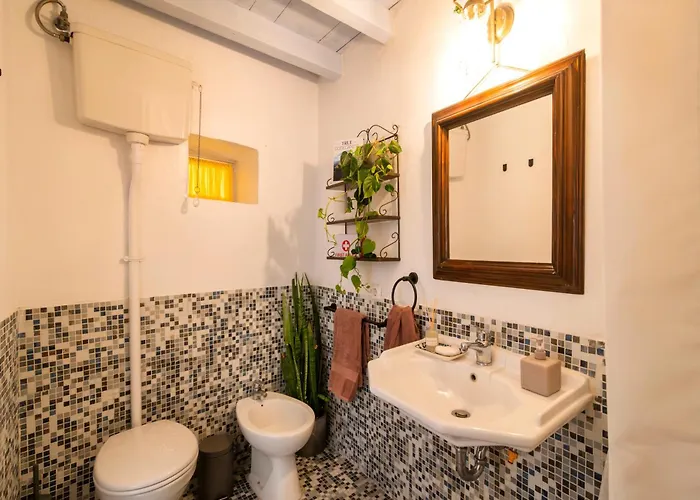 Layla Blu In The Medieval Town Holiday home *