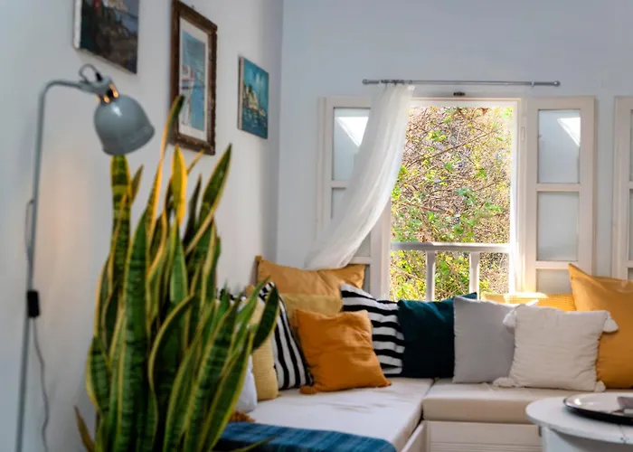 Layla Blu In The Medieval Town