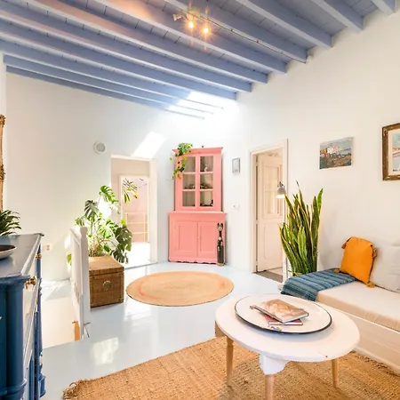 Layla Blu In The Medieval Town *