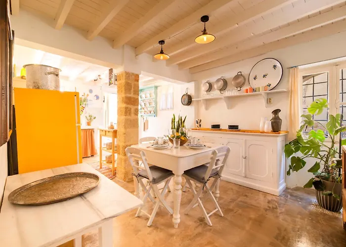 Layla Blu In The Medieval Town עיר רודוס